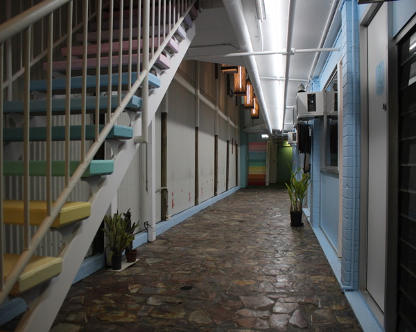 Single Private Room (Share Bathroom)